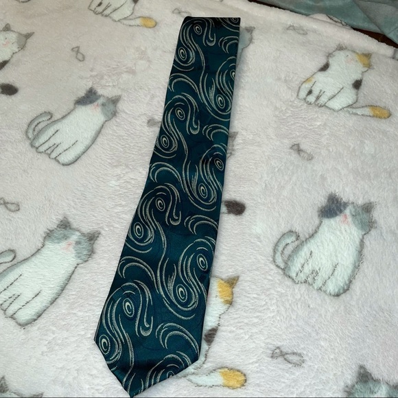 Erreuno Silk Tie
100% Silk Hand Made In Italy - Picture 6 of 6